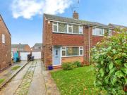 3 Bedroom House Rochester Medway LS97887395