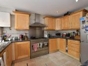 3 Bedroom House Romford Essex 96593177