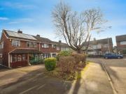 3 Bedroom House Romford Greater London 89445627