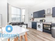 3 bedroom house share to rent