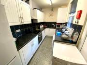 3 bedroom house share to rent