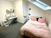 3 bedroom house share to rent