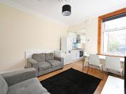 3 bedroom house share to rent