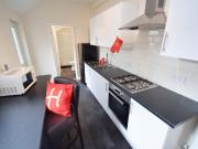 3 bedroom house share to rent