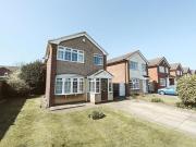 3 Bedroom House Southport Sefton 89932190
