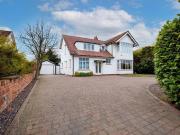 3 Bedroom House Southport Sefton 94132611