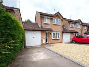 3 Bedroom House Stafford Staffordshire 94330759