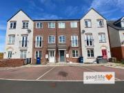 3 Bedroom House Sunderland Tyne Y Wear 92022526