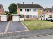 3 Bedroom House Tamworth Staffordshire 93670872