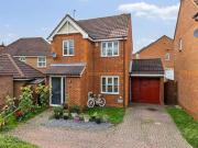 3 Bedroom House Tattenhoe Buckinghamshire 98687677