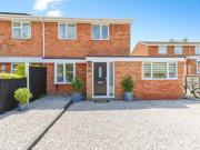 3 Bedroom House Telford Telford And Wrekin 97002099