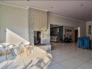 3 Bedroom House To Let in Highway Gardens