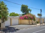 3 Bedroom House To Let in Newlands
