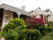 3 Bedroom House To Let in Tamboerskloof