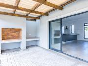 3 Bedroom House To Let in Vermont