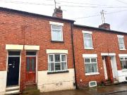 3 bedroom terraced house to rent
