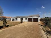 3 Bedroom house to rent in Henley On Klip, Meyerton