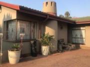 3 Bedroom House to Rent in Lambton Gardens