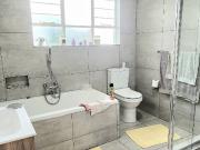 3 Bedroom House To Rent in Robertsham