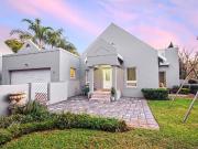 3 Bedroom House To Rent in Silver Lakes Golf Estate