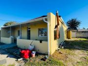 3 Bedroom house to rent in Wetton, Cape Town