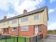 3 bedroom House to rent, Longstone Square, Newcastle...