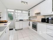 3 bedroom house to rent Richmond Avenue, L21
