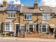 3 Bedroom House Ware Hertfordshire 97029472