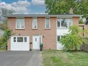 3 Bedroom House Waterloo ON 94422239