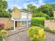 3 Bedroom House Watford Hertfordshire 92629845