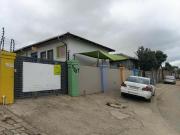 3 bedroom house with 2 bedroom cotta.