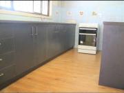 3 BEDROOM HOUSE WITH A DOULBE LOCK UP GARAGE