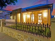 3 Bedroom House with modern elegance and supreme finishes 3 Bedroom House with modern elegance and supreme finishes