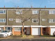 3 Bedroom House Woking Surrey LS97317247