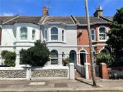 3 Bedroom House Worthing West Sussex 98612465