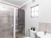 3 bedroom houses for sale at glenway estate