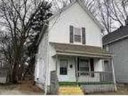 3 bedroom in Akron OH 44304