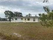 3 bedroom in Alva FL 33920