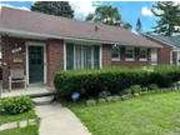 3 bedroom in Detroit Michigan 48228