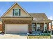 3 bedroom in Louisville KY 40245