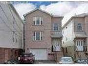 3 bedroom in Newark NJ 07114