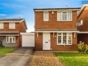 3 bedroom link detached house for sale