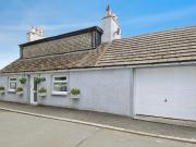 3 bedroom link detached house for sale