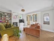 3 bedroom link detached house for sale