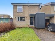 3 bedroom link detached house for sale