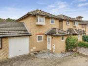 3 bedroom link detached house for sale