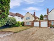 3 bedroom link detached house for sale