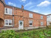 3 bedroom link detached house for sale