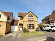 3 bedroom link detached house for sale