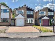 3 bedroom link detached house for sale